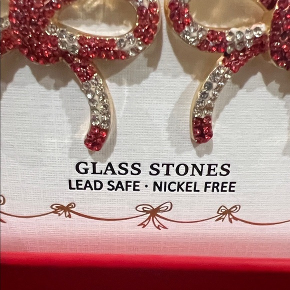 Piper K | Rhinestone Ribbon Earrings - Picture 4 of 8